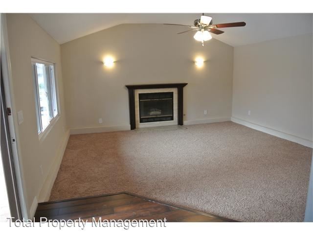 Building Photo - 5721 Greycourt Ave