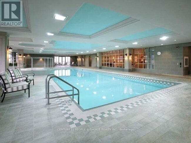 Photo du bâtiment - 710 Humberwood Blvd