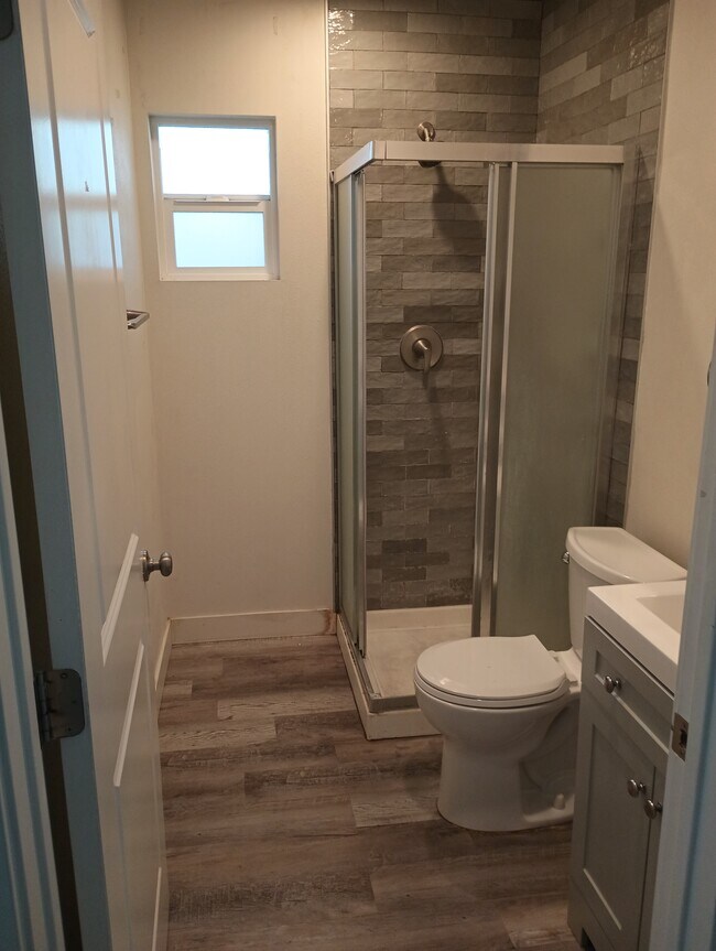 22441 Saticoy St, West Hills, CA 91307 House Rental in West Hills, CA