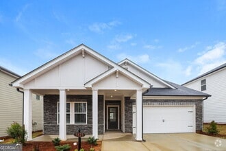 Building Photo - 5825 Hackberry Ln