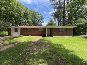 Building Photo - 5558 Queen Mary Ln
