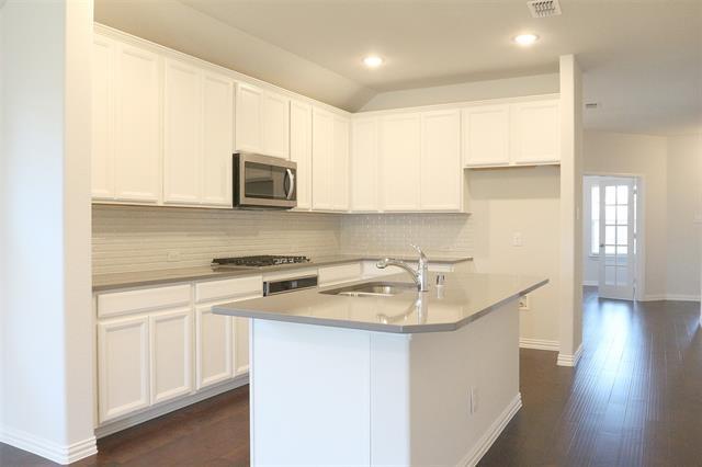 Foto del edificio - 3002 Mulberry Ave