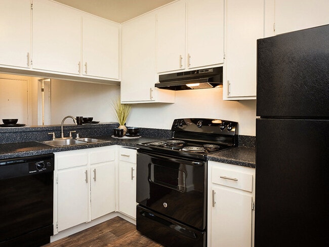 Building Photo - Elan Mesa Lofts