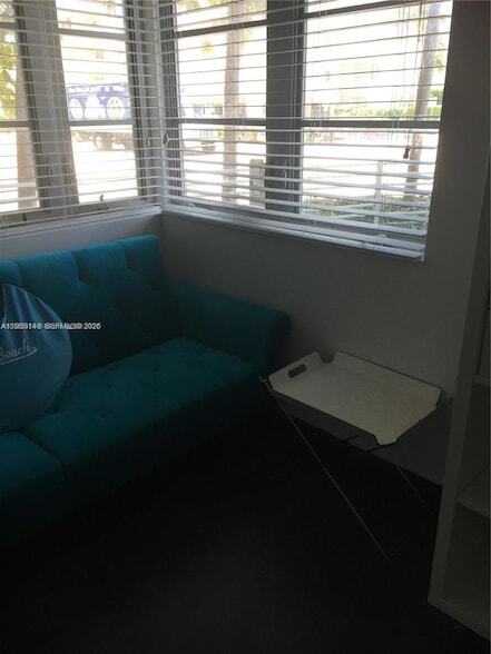 Photo - 1600 Euclid Ave Apartment