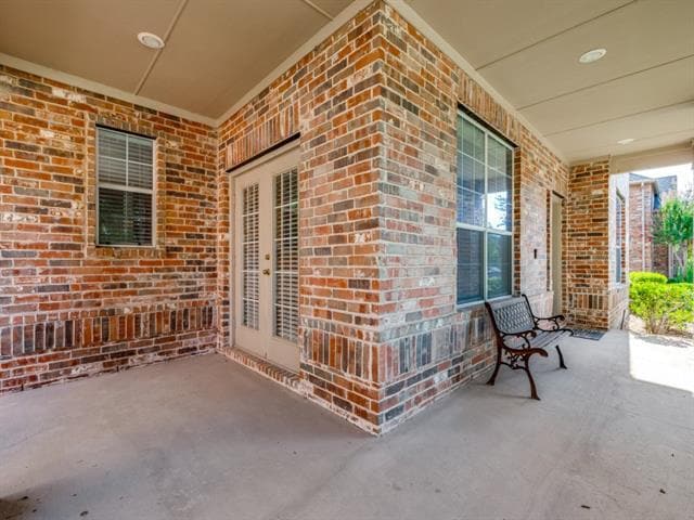 Building Photo - 1716 Whispering Glen