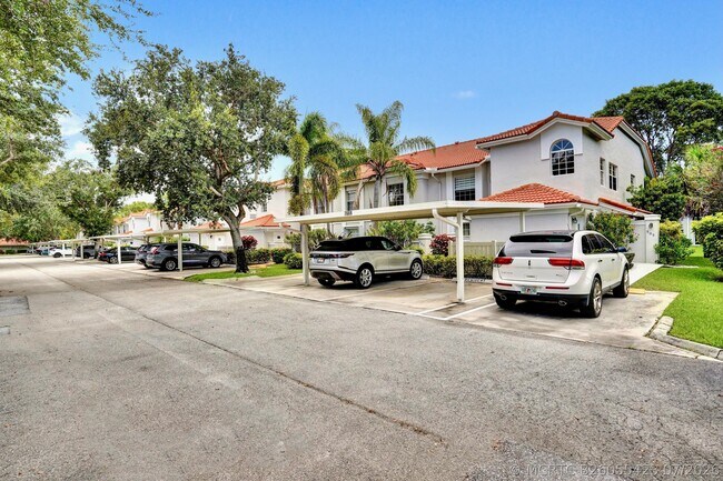 Foto del edificio - 7669 Springwater Pl