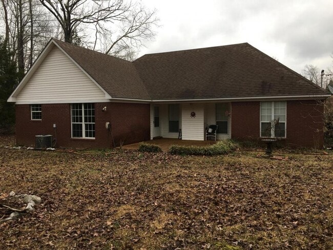 Building Photo - 1027 CR 224