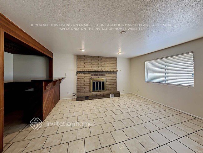 Building Photo - 5630 W Hubbell St