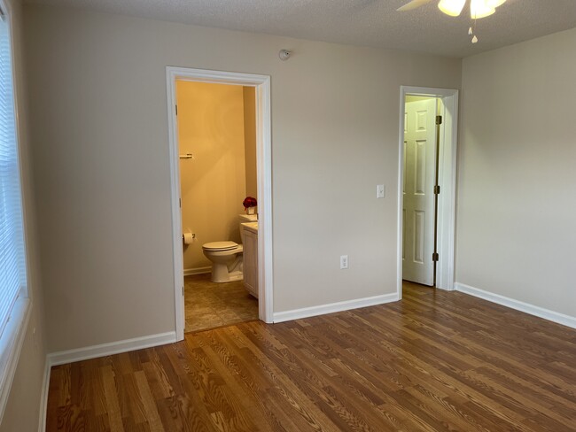 2010 Wolfmill Drive Unit 304 Unit Bedroom 3, Raleigh, NC 27603 ...