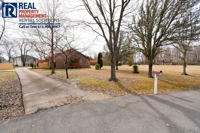 Foto del edificio - Adorable brick home on a cul-de-sac! Washe...