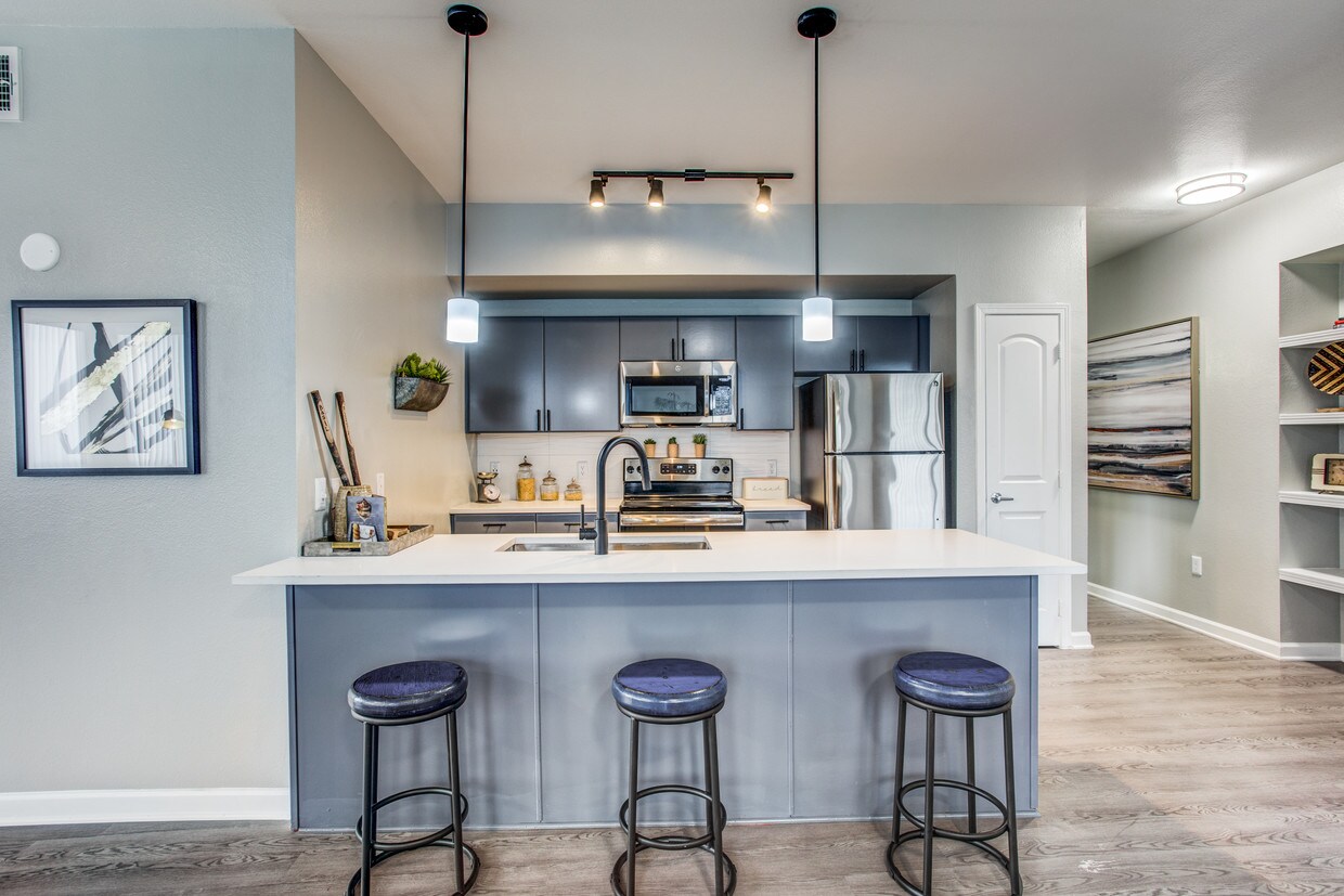 Cleo Luxury Apartments - Apartments in Dallas, TX | Apartments.com
