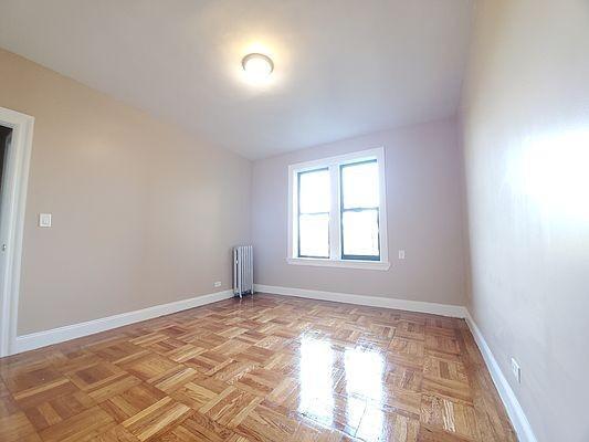 Building Photo - 1 bedroom in BRONX NY 10463