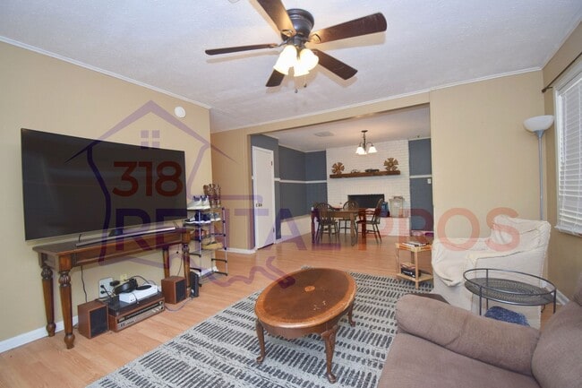Building Photo - 3 Bed 2 Bath Home in Ruston!
