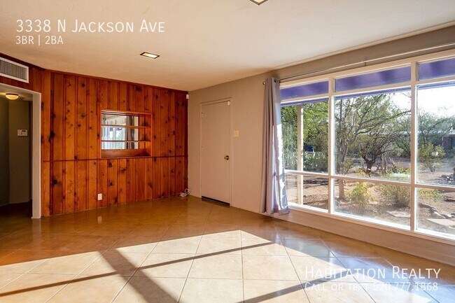 Building Photo - Beautiful Home in Richland Heights East, S...