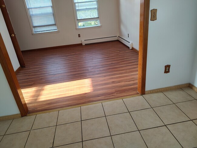 Foto del edificio - 539 Hollister St