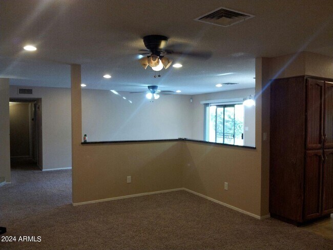 Building Photo - 1449 E McNair Dr