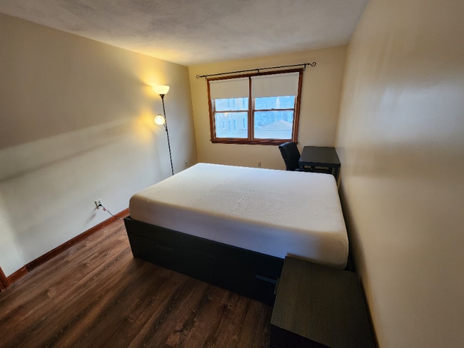 Photo - 66 Brook St Apartment