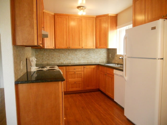 Building Photo - 1688 De Rose Way