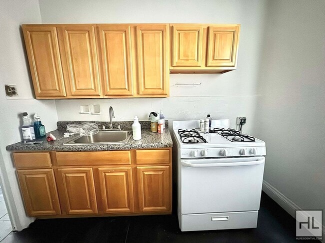 Foto del edificio - 66 STREET