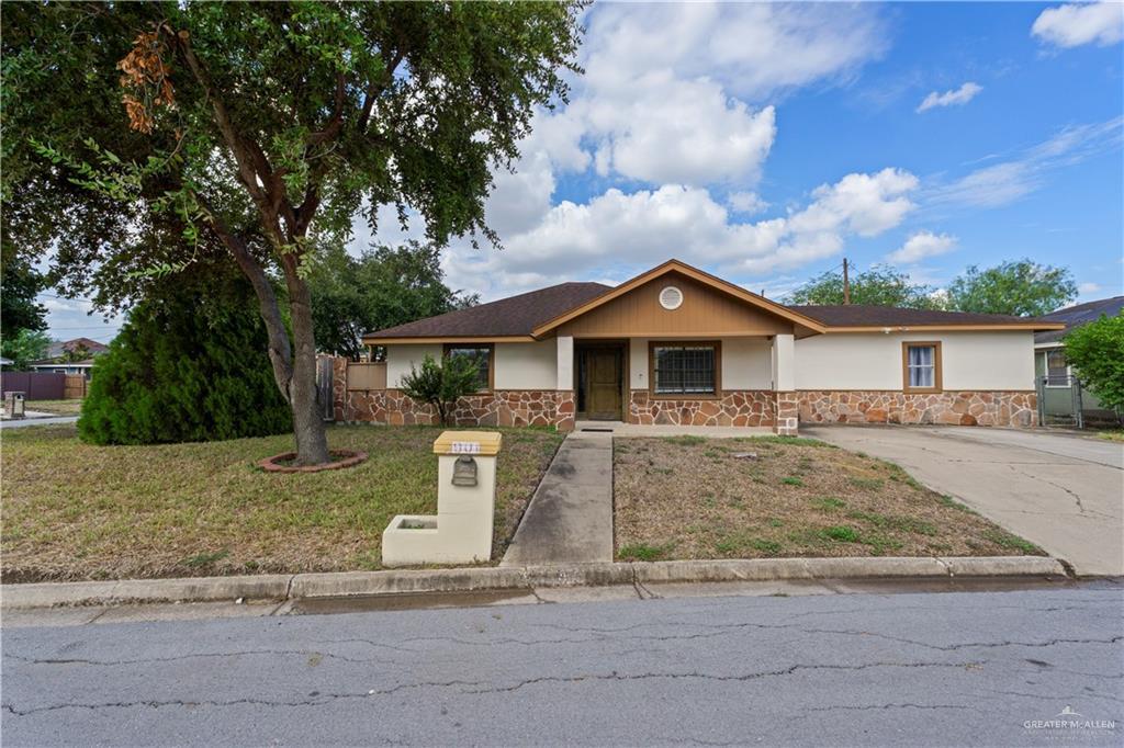 Primary Photo - 13 H S St