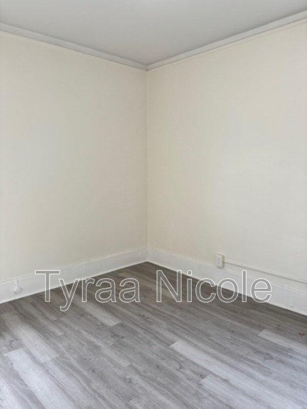 Foto del edificio - 2285 Cortland St