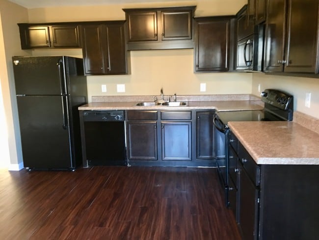 Building Photo - 1723 Thistlewood Dr