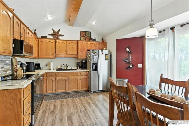 Foto del edificio - 1516 N 144th Avenue Cir