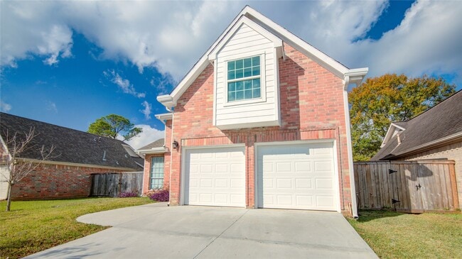 Building Photo - 4427 Waterfall Way