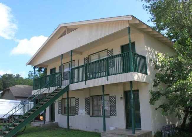 Building Photo - 4405 Aspen St