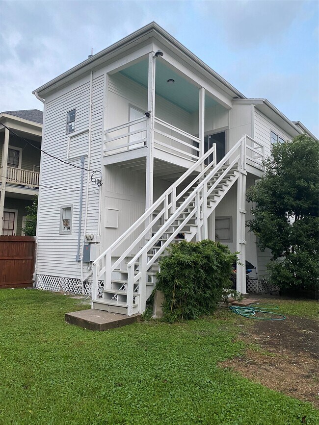 Foto del edificio - 2121 Avenue K