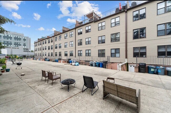 Building Photo - 1485 Prospect Pl