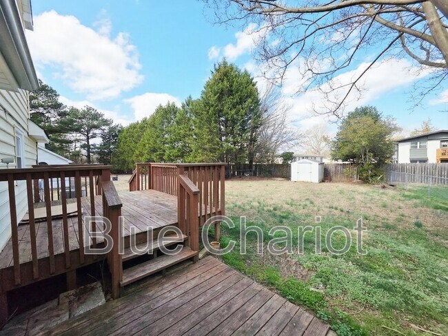 Foto del edificio - 2706 Ramblegate Ln