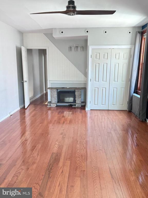 Foto del edificio - 702 N 24th St