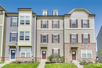 Building Photo - 1821 Jameson Dr