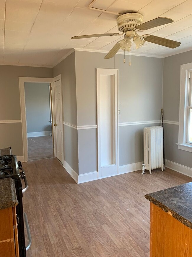 Photo - 59 Elm St Apartment