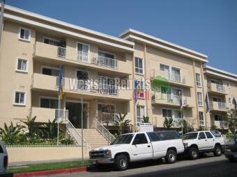 Foto principal - 345 S New Hampshire Ave