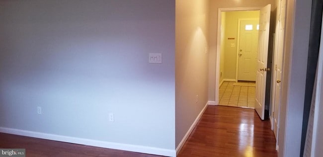 Building Photo - 523 Highland Towne Ln