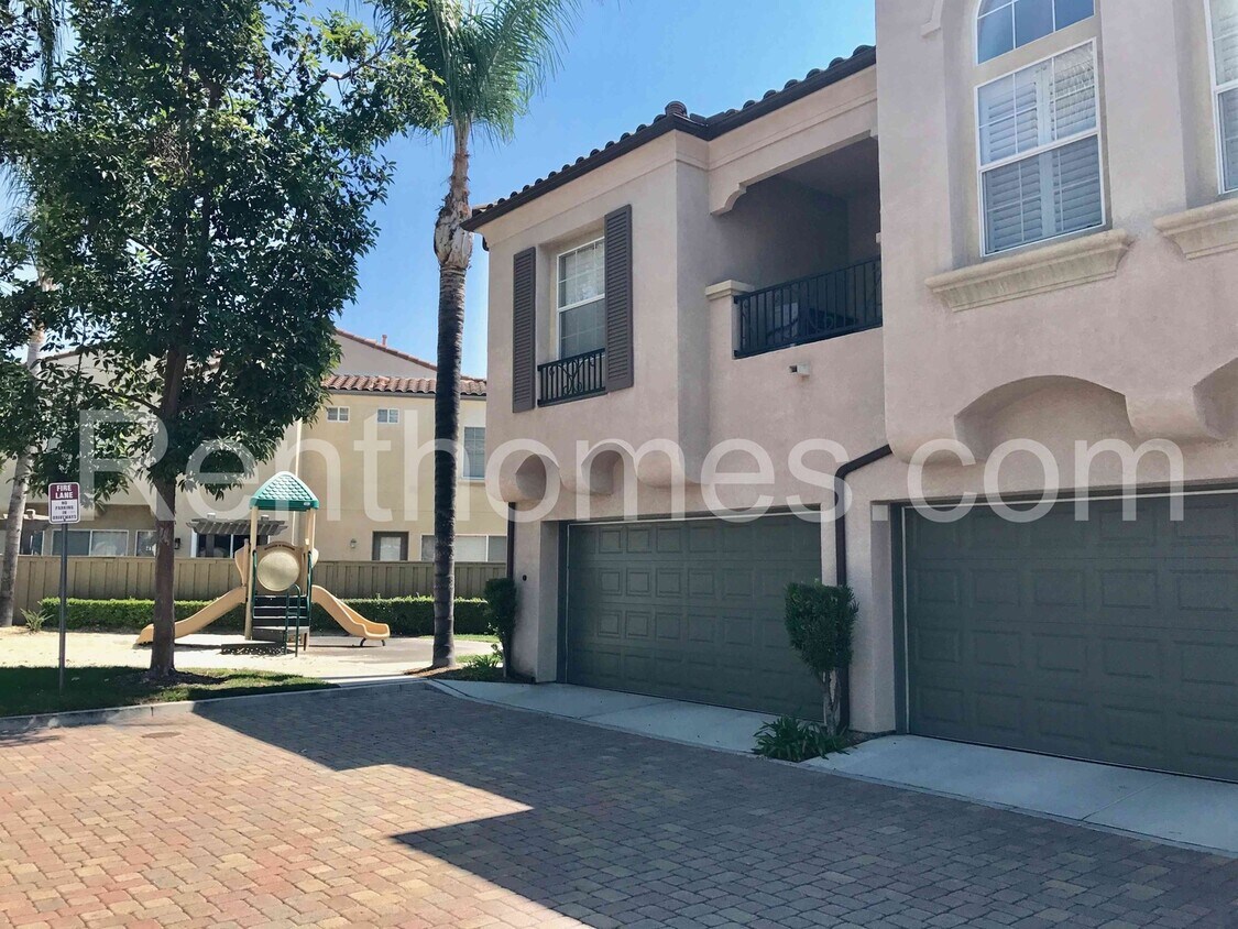 Primary Photo - 11665 Miro Cir