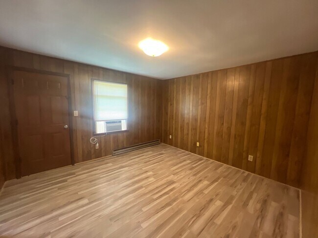 Foto del edificio - Must see Newly renovated 1 bedroom 1 bath ...