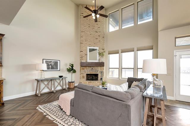 Foto del edificio - 8324 Sandhill Crane Dr