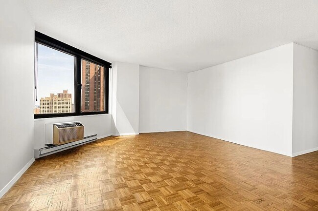 Building Photo - Luxury 1 Bedroom 1 Bathroom