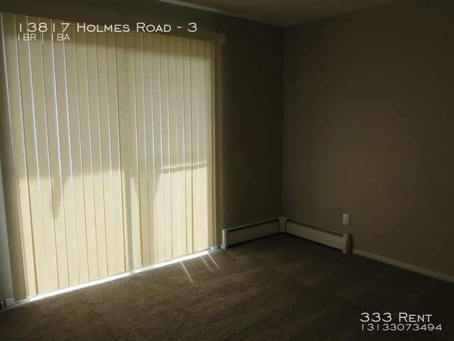 Building Photo - 13817 Holmes Rd