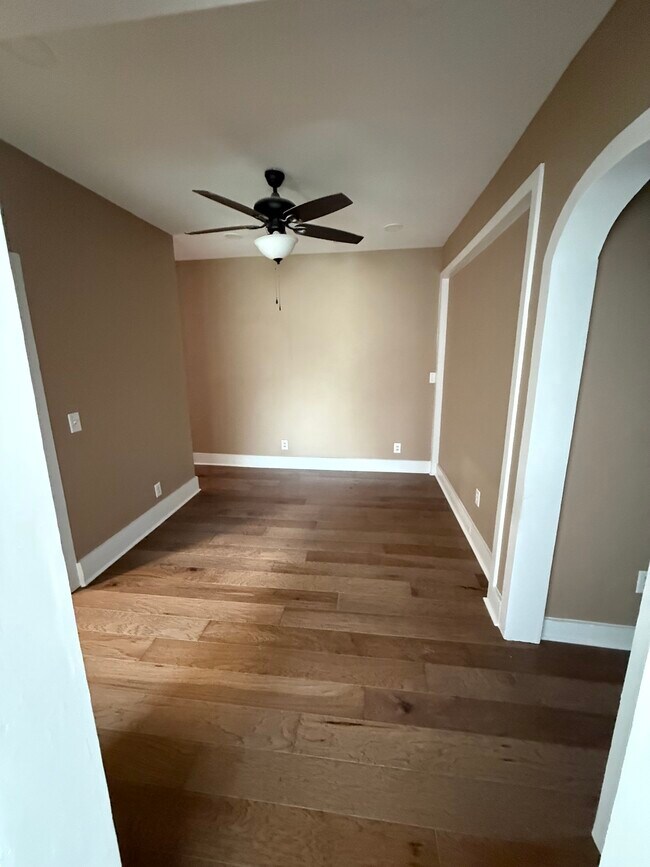 Sala común - 8 Hagood Ave