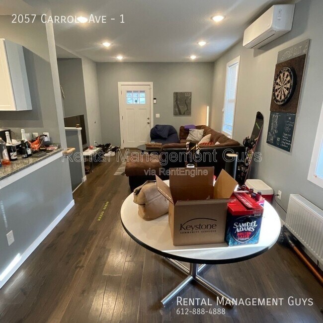 Foto del edificio - 2057 Carroll Ave