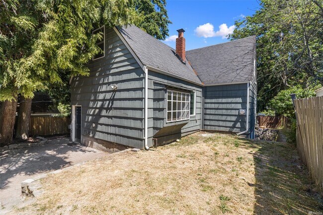 Foto del edificio - 10311 Stone Ave N