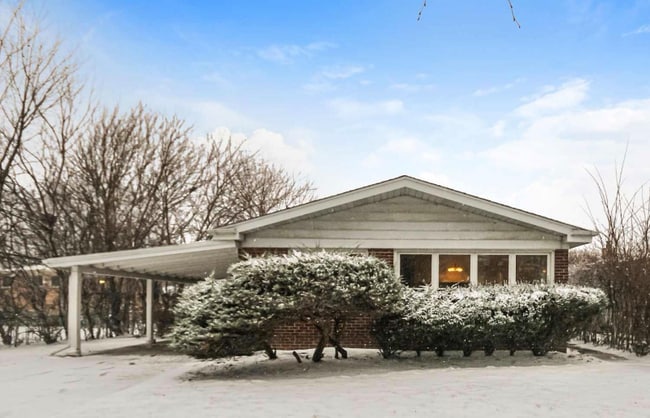 Building Photo - 3643 Greenwood St