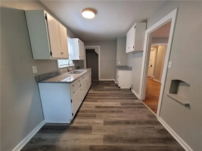 Foto del edificio - 3104 Sheridan St
