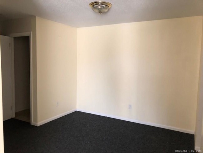 Building Photo - 169 Sheraton Ln