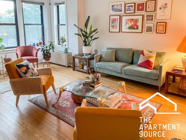 Foto del edificio - 1480 W Byron St