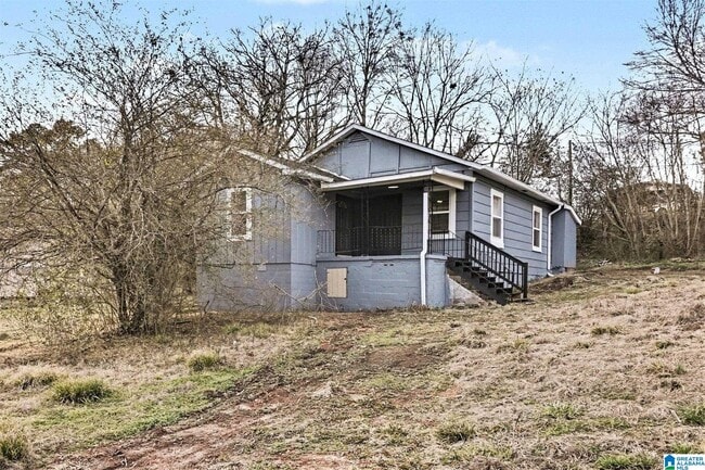 Foto del edificio - 3640 Wenonah Rd SW